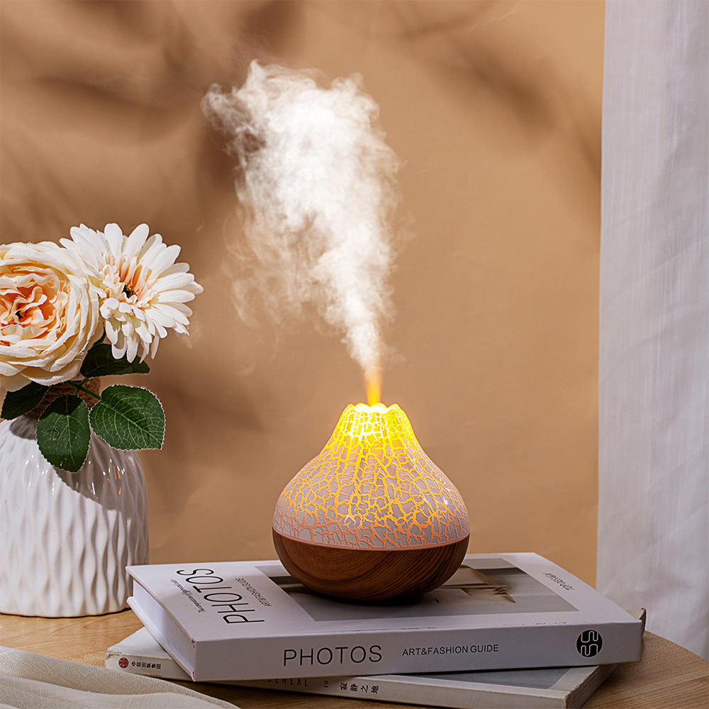 Cross-Border Popular Simple Fashion Usb Creative Simulation Flame Colorful Gradient Lantern Volcano Mini Humidifier