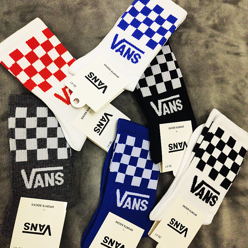 袜子女潮牌万斯中长筒男袜棉运动情侣棋盘格黑白方格个性潮流代发