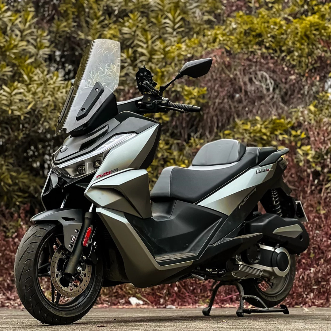 隆鑫无极sr250gt新款adv宗申赛科龙rt2都市运动旅行踏板车摩托车