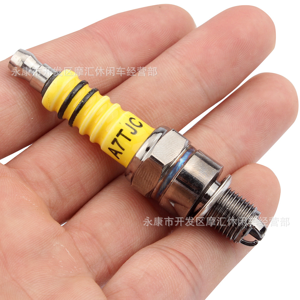 越野摩托atv沙滩滑板gy6 50-150cc踏板车a7tjc三爪火花塞火嘴黄色