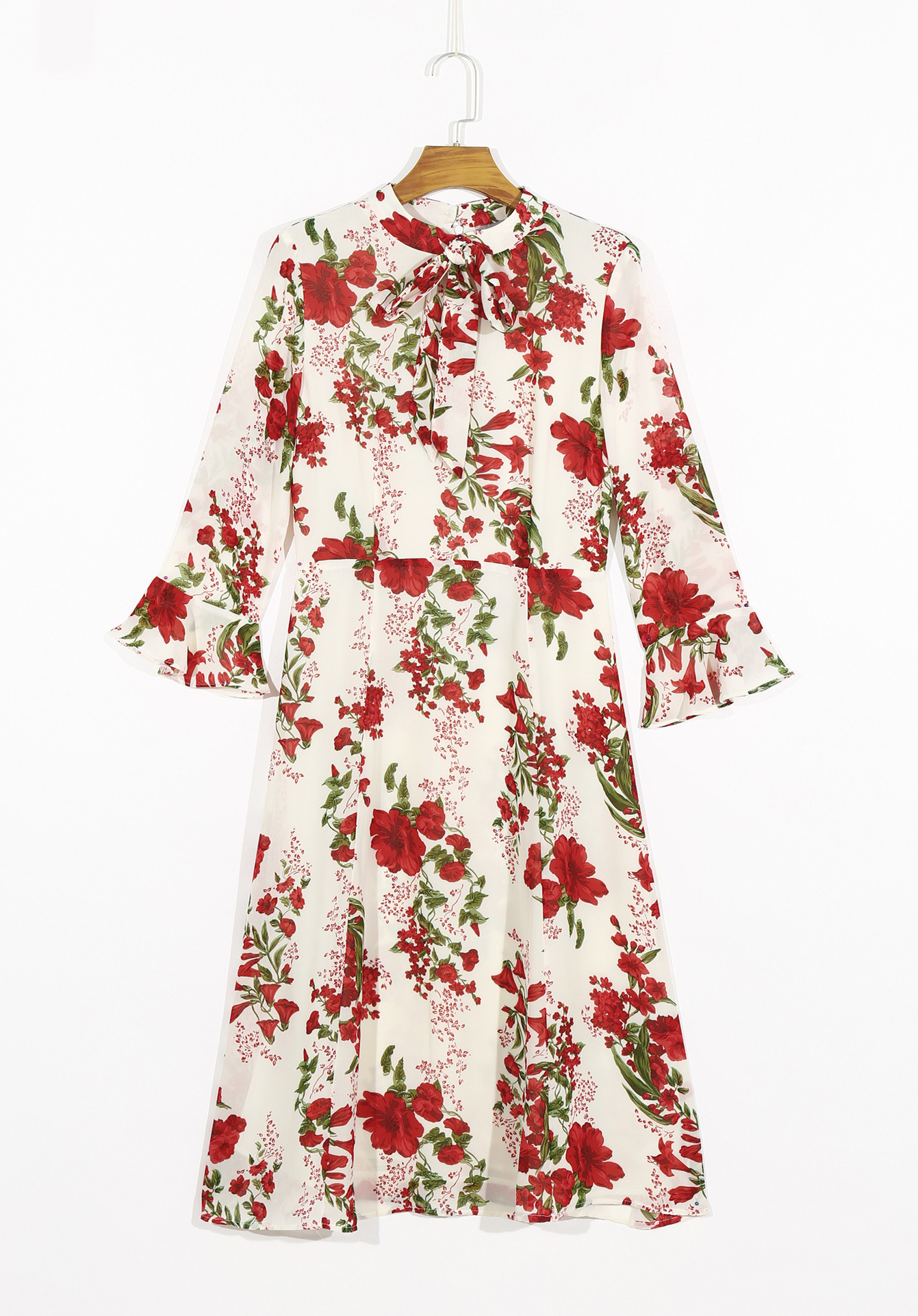 春装大花朵连衣裙