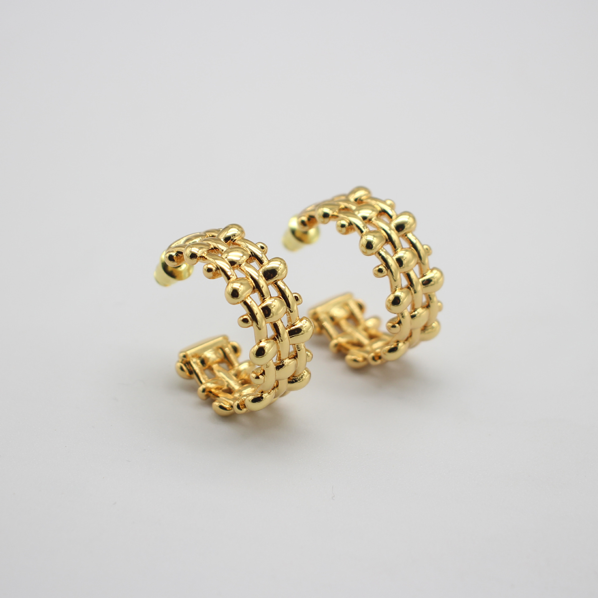 earrings 跨境新品金属金属编织质感耳钉18k真金电镀冷淡风耳环