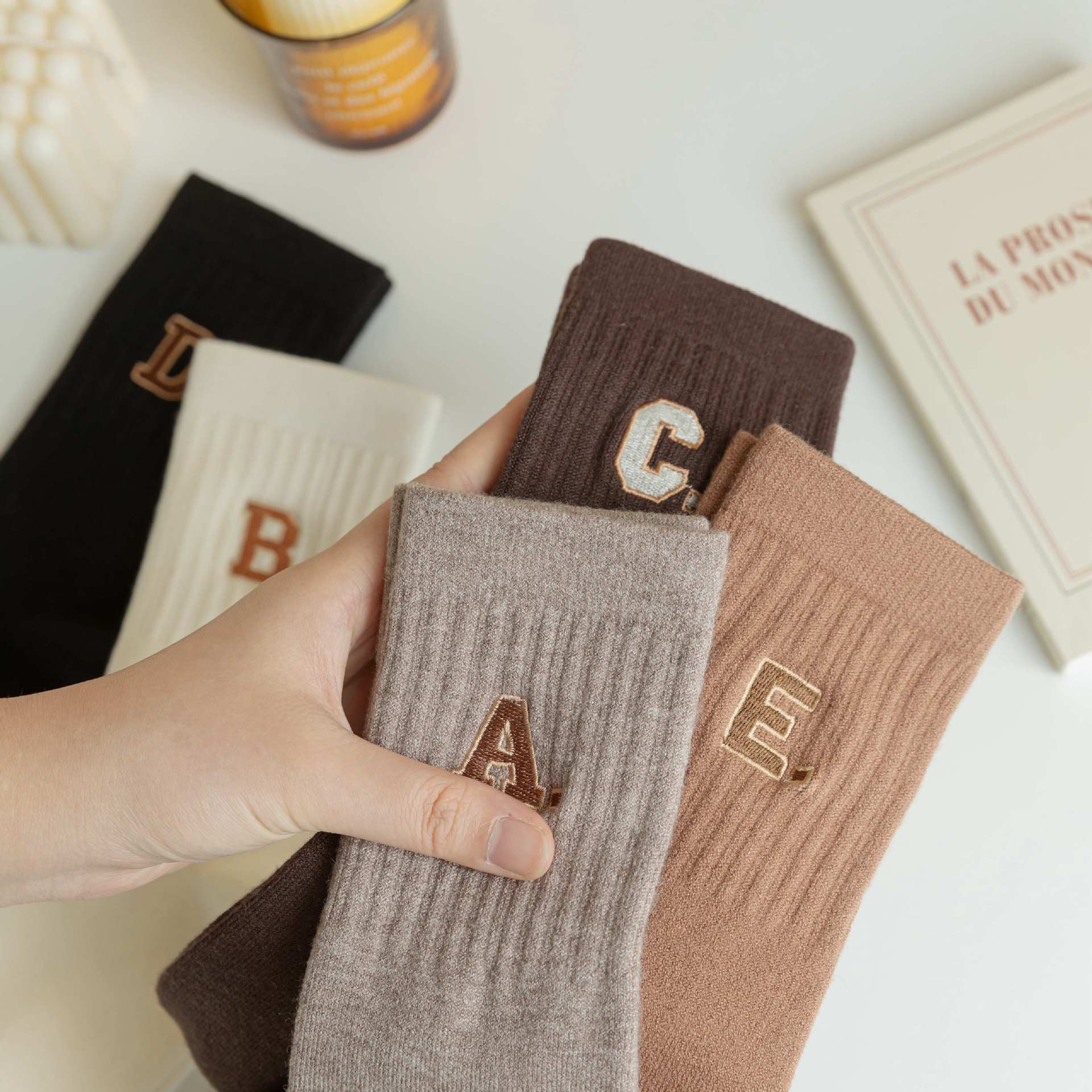 Autumn and Winter Alphabet Socks Women's Korean-Style Sports All-Match Sweat-Absorbent Tube Socks Ins Trendy Embroidery Couple Cotton Socks