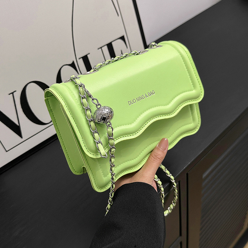 Chanel-Style Bags Women's Bag 2023 New Sweet Girly Chain Small Square Bag Niche Temperament Crossbody Bag