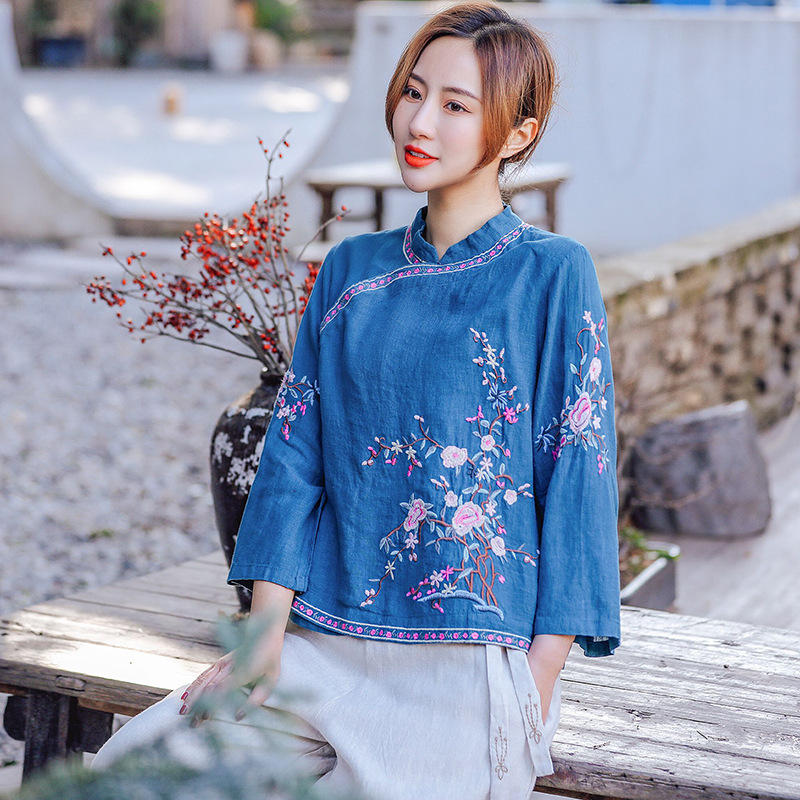 小个子民族风上衣女春装新立领刺绣花中国风洋气九分袖短款衬衫兮