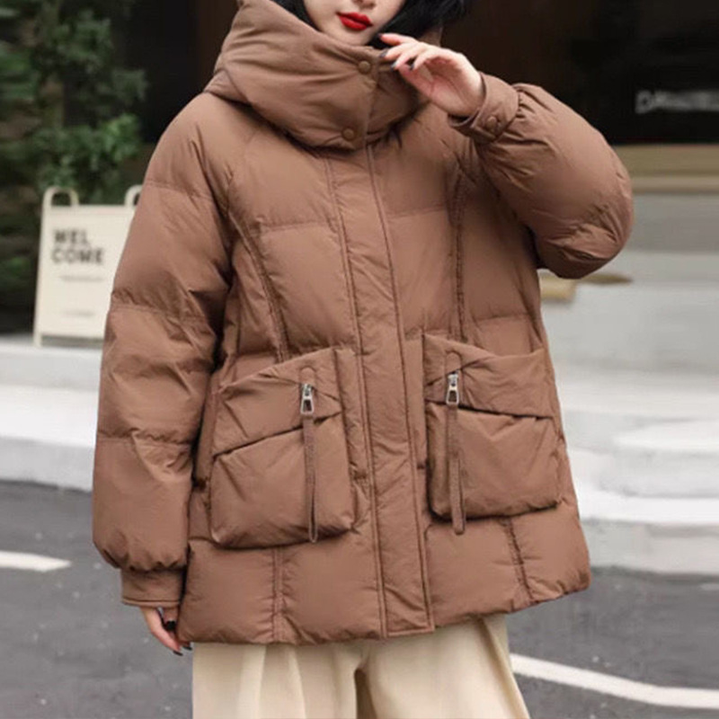 羽绒服短款2024年秋冬季新品韩版休闲女装白鸭绒服立领外套批发