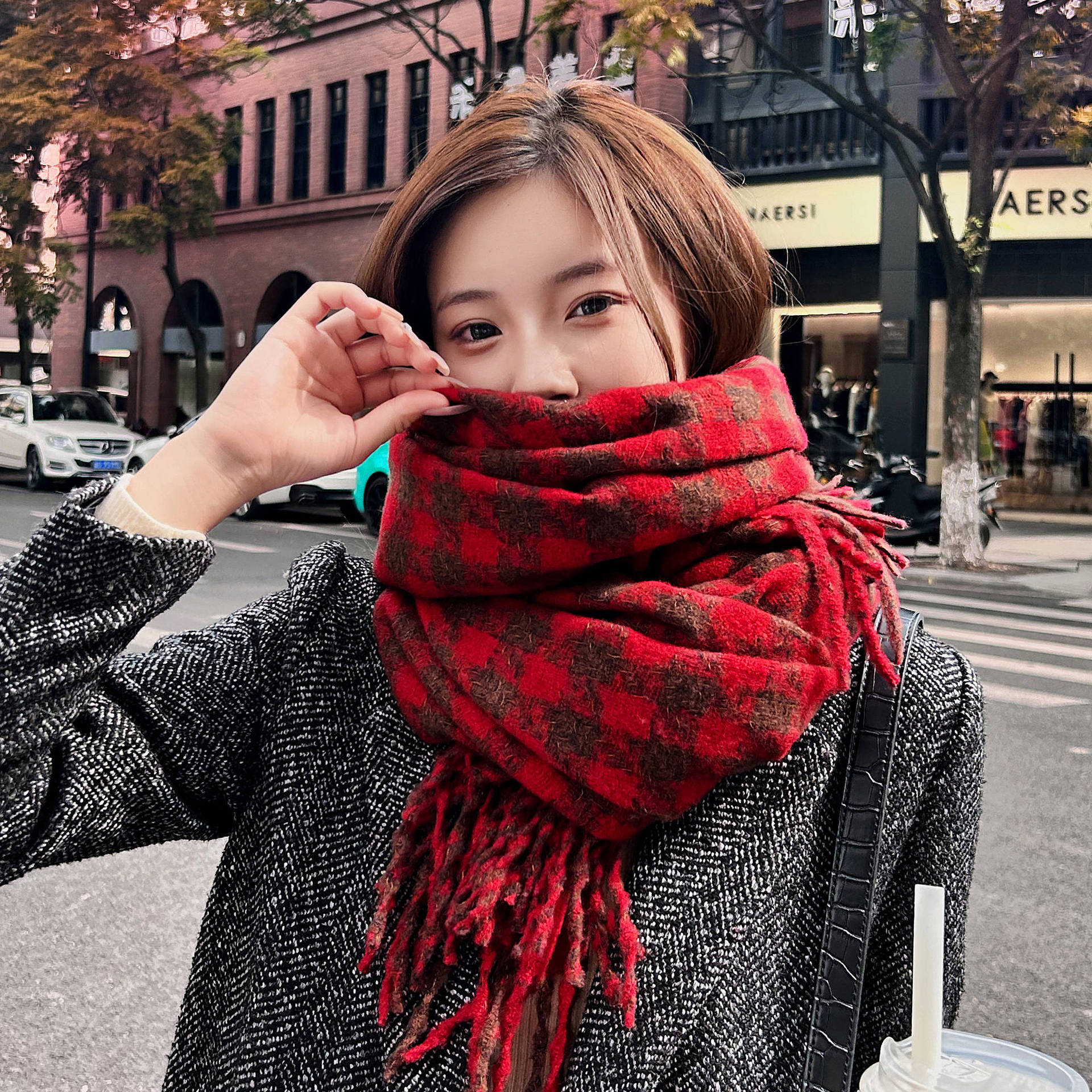 新款经典款千鸟格保暖围巾高级感冬季围巾流苏格子披肩围脖韩版