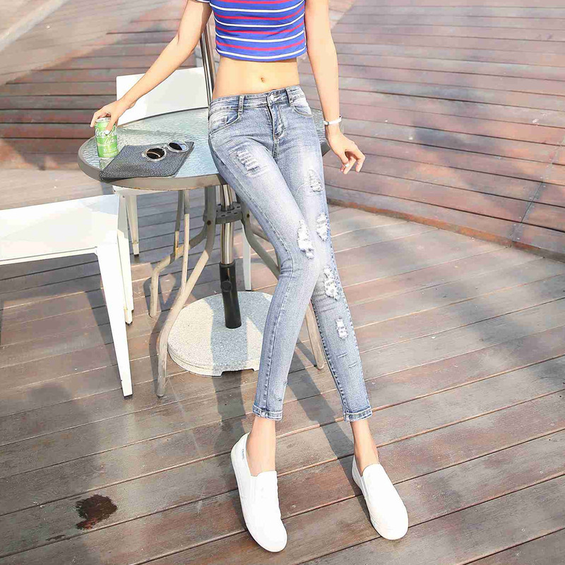 浅色低腰九分破洞紧身显瘦铅笔小脚裤牛仔裤子女2021新款秋夏薄款