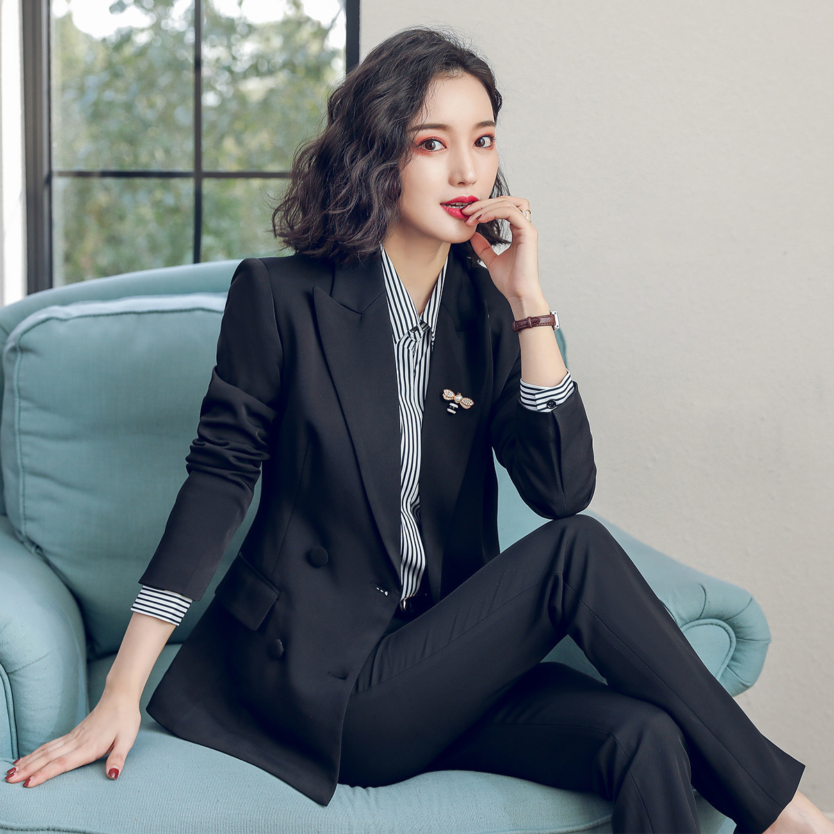 腾润服饰2021款春季通勤黑色二件套西服套装女士弹力西裤西装职业