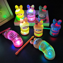新款萌兔发光灯笼 彩虹圈手提灯笼 兔年元旦节送儿童学生活动礼物