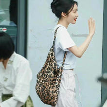 时髦洋气豹纹斜挎包emiss韩国欧美女包大容量单肩包亚马逊爆款包