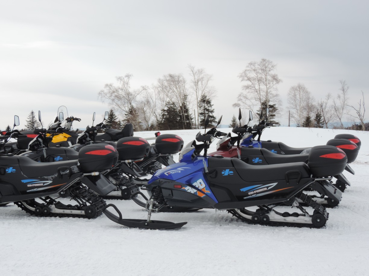 百越200 400 500cc 履带雪地摩托车滑雪沙滩车utv雪地卡丁车atv