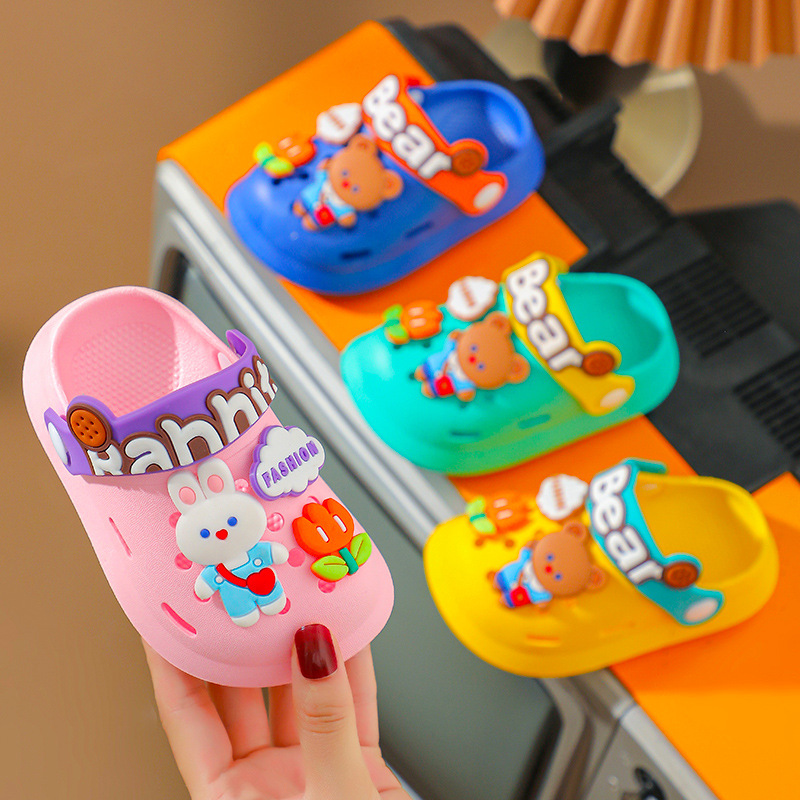 2023 New Children Boy Little Child 2-6 Years Old Toddler Baby Cute Cartoon Non-Slip Girls Baby Hole Shoes