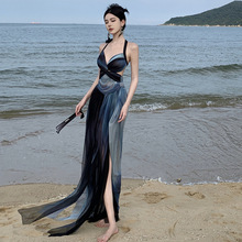 泰国三亚度假挂脖连衣裙夏季露背海边旅游穿搭拍照沙滩裙子氛围感