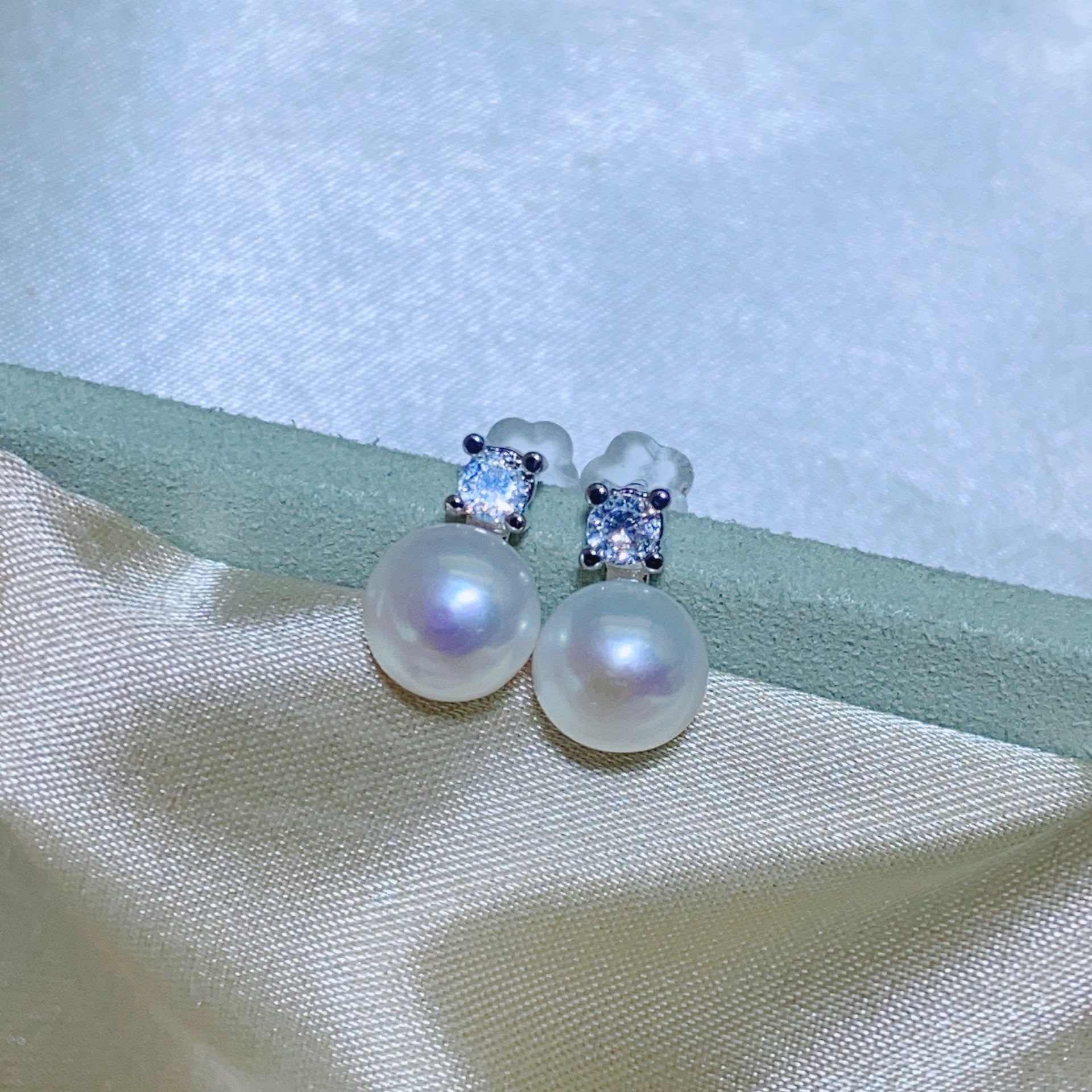 Classic Princess Style Sterling Silver Needle Stud Earrings Natural Freshwater Pearl 7-8mm Surface Basically Flawless Pearl Earrings
