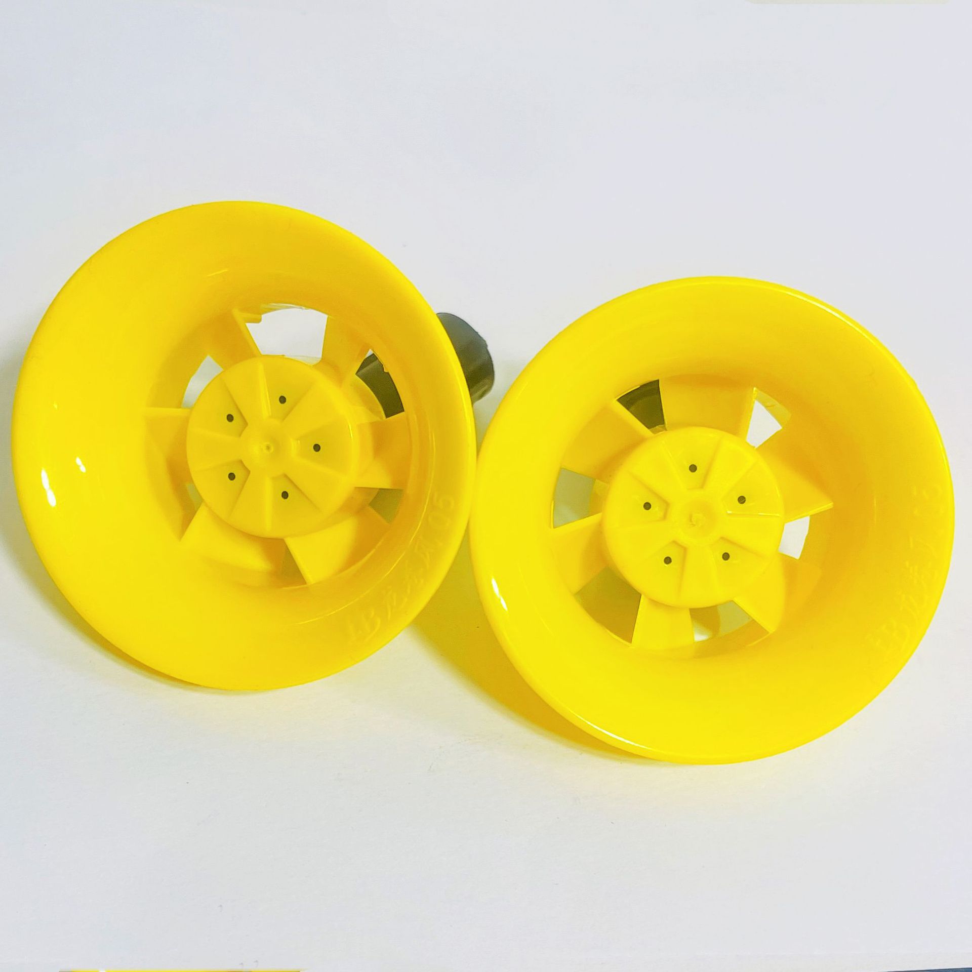 农用喷雾器喷头五孔弯角龙卷风 雾化防风除草剂配件pt-46-阿里巴巴