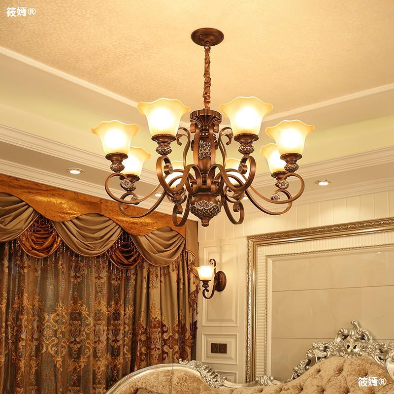 35成交1件奢洛尼 雕花黄铜吊灯 法式美式