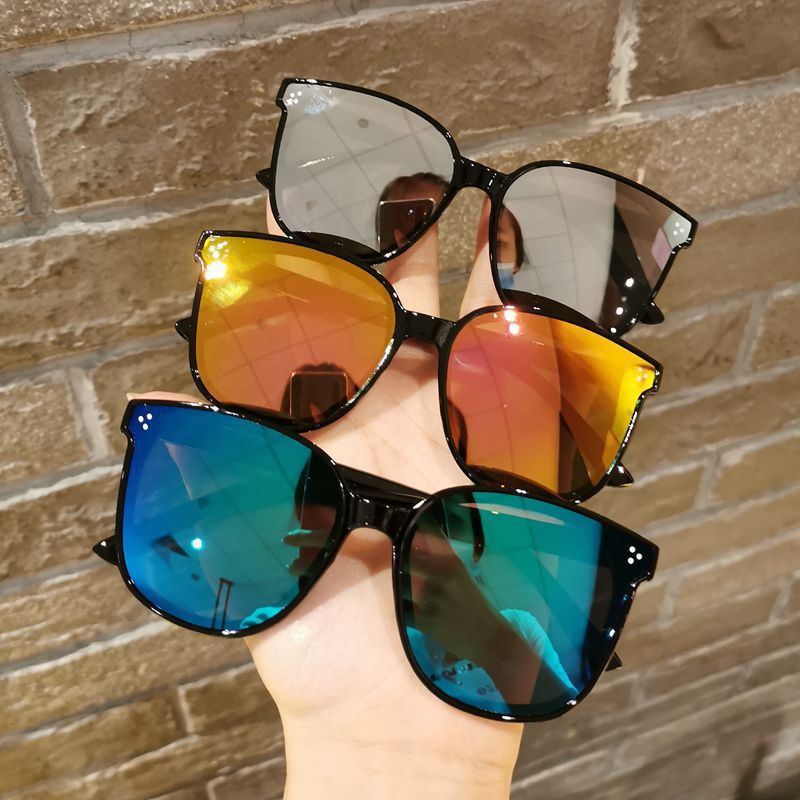 New Small Three Points Glasses Kids Sunglasses Wholesale Kids' Sunglasses UV Protection Fashion HD Sun Glasses