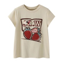 现货2024夏季新款宽松休闲简约复古草莓图案刺绣短袖T恤 EJWEBN15