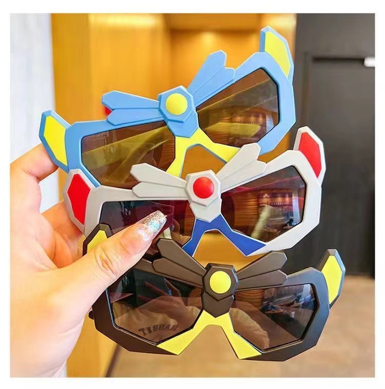 Kids Sunglasses Cartoon Deformation Sunglasses Boy Little Child Personality Boys and Girls King Kong UV Protection Sunglasses