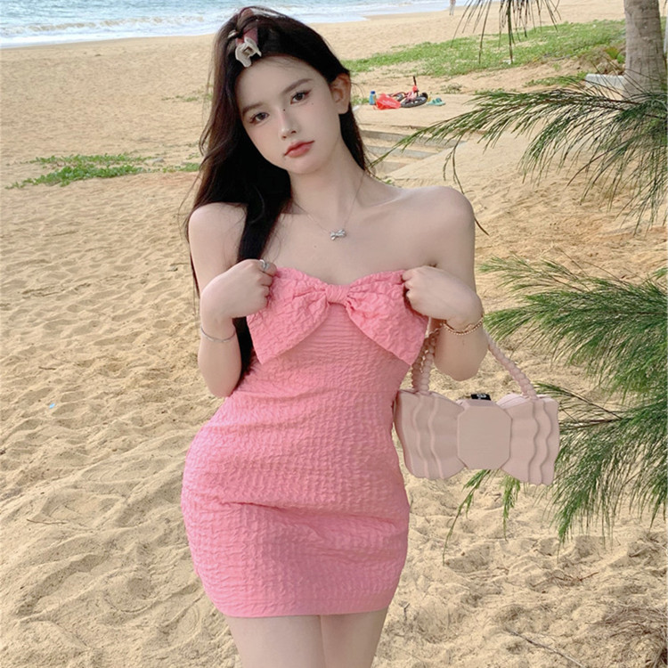 包臀超短新款夏季抹胸裙