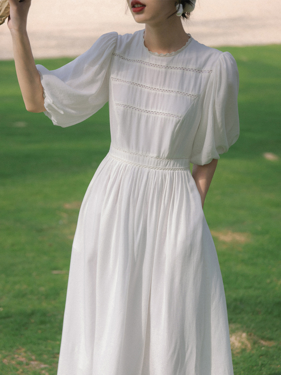 美丽的皇帝法式优雅白色蕾丝灯笼袖连衣裙女夏季新款气质显瘦裙子