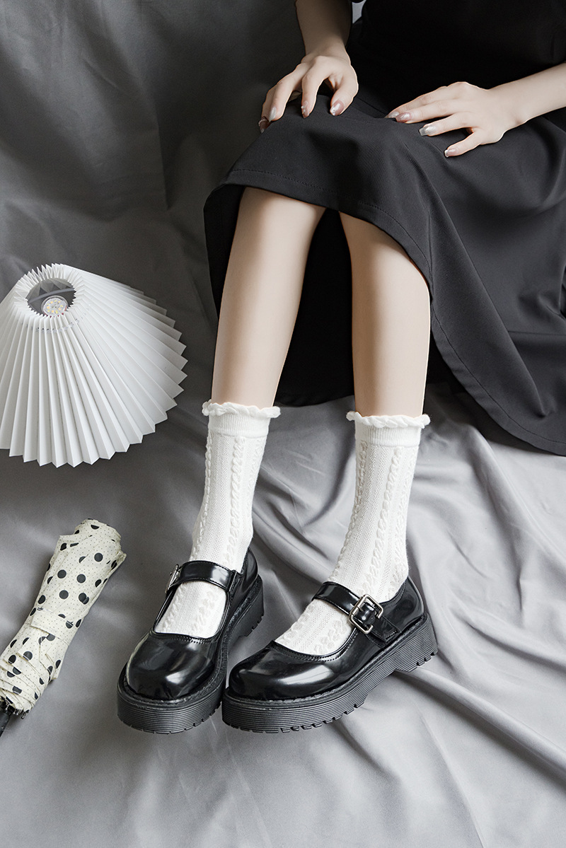 春秋新款白色袜子女jk花边女袜洛丽塔中筒袜可爱日系潮袜ins