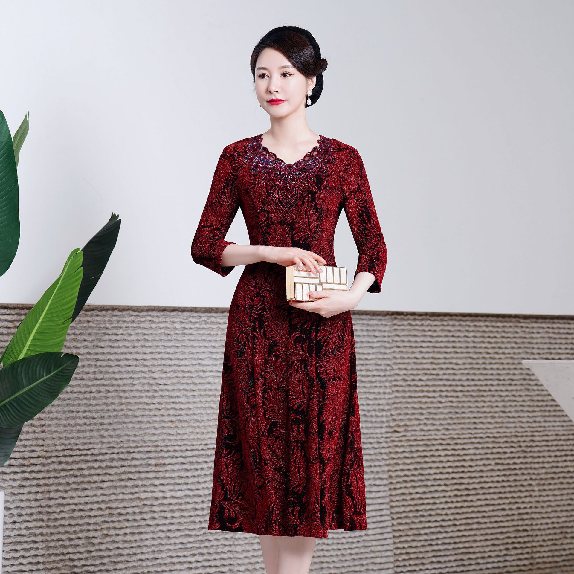 一件代发中老年女装连衣裙宴会礼服婚庆日常喜婆婆高贵妈妈装裙子