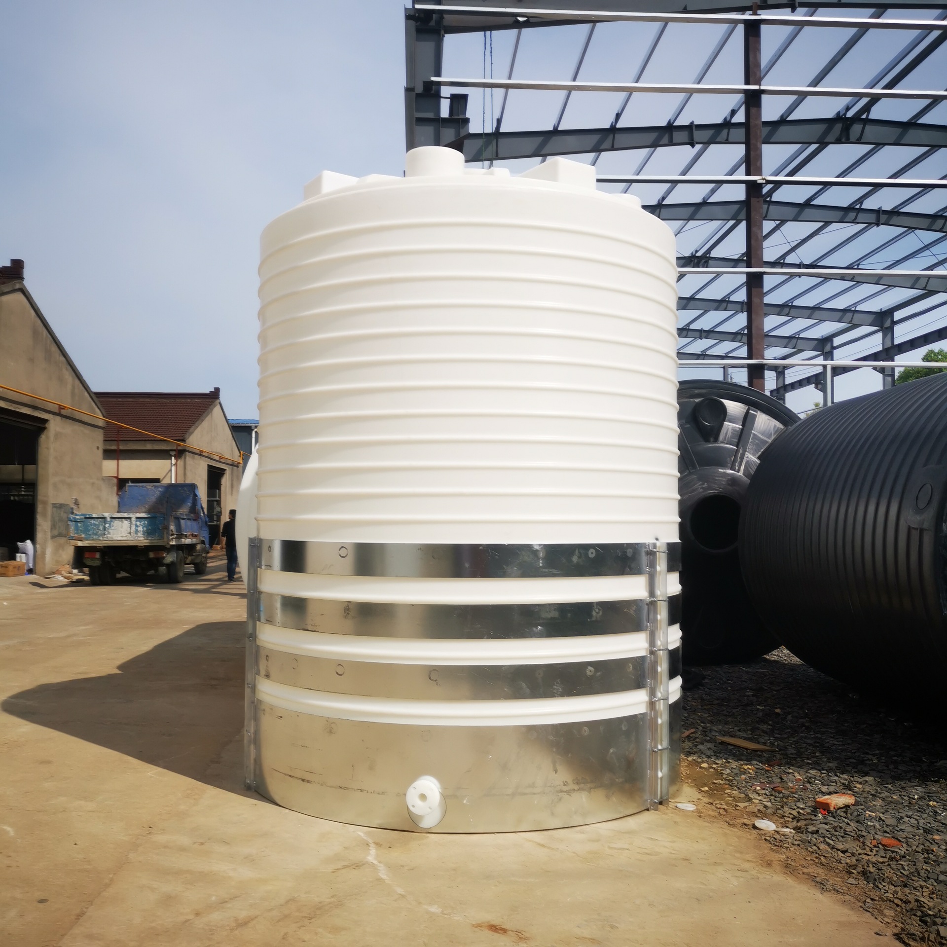 20吨磷酸pe储罐20000l次氯酸钠避光桶20立方双氧水存储罐