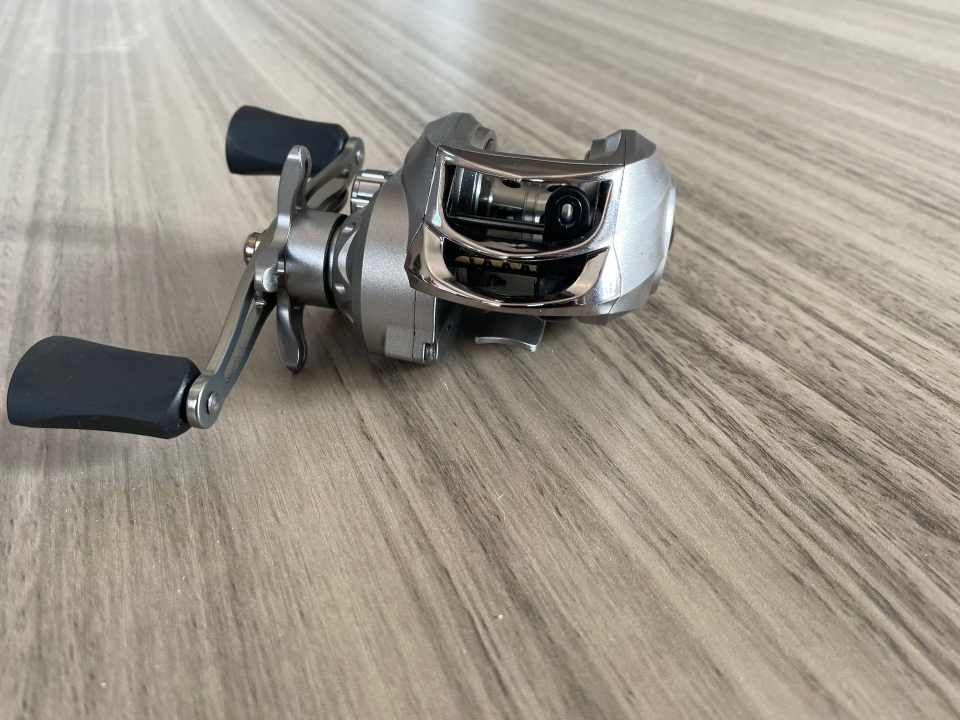 慈溪厂家新款热卖 全金属纺车式渔轮 高精度水滴轮 左右手渔线轮