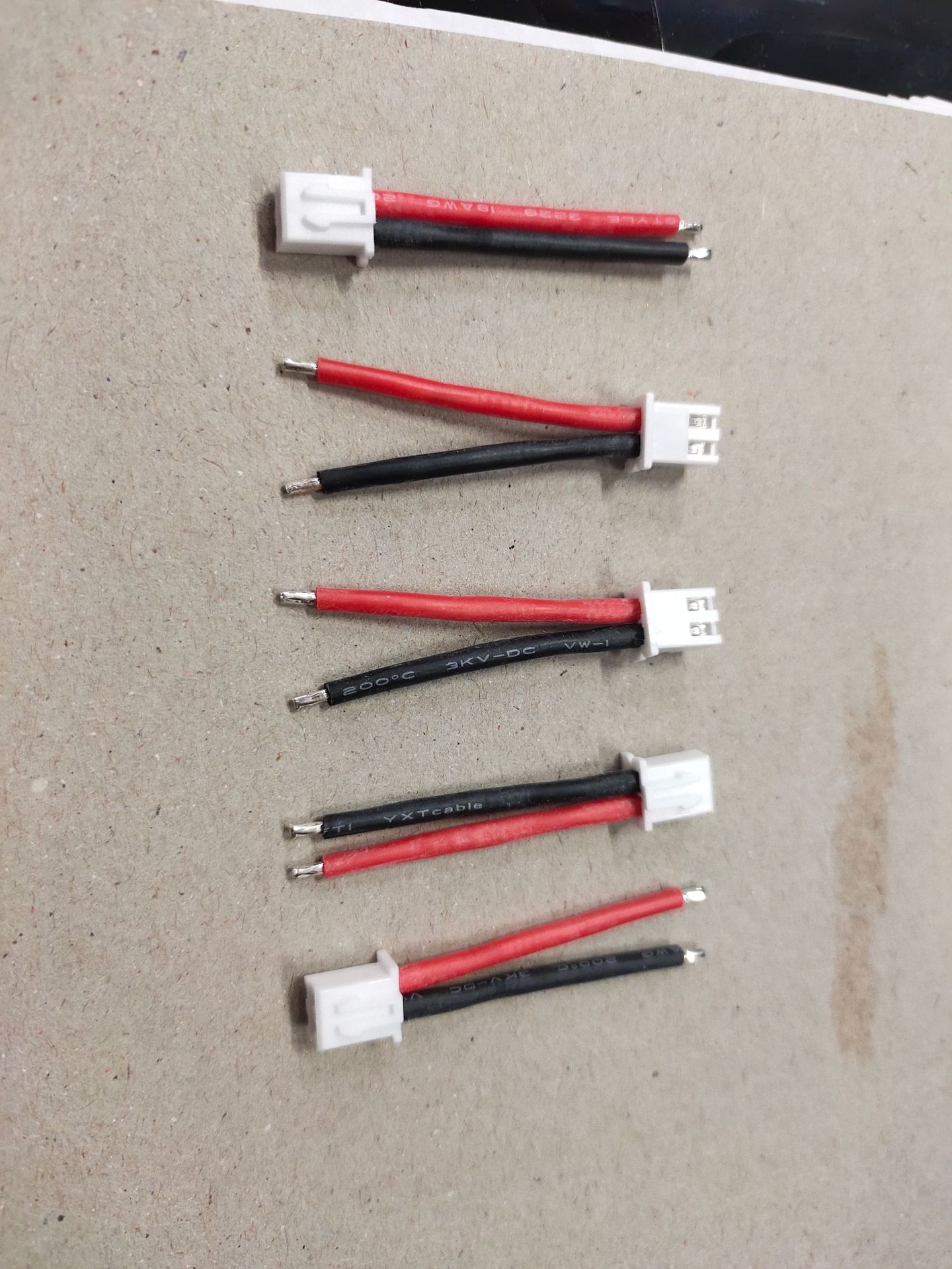 xh2.54/2p/3p/4p/5p/6p/7p/8p/9p/10p/18p端子线插头线1007电子线