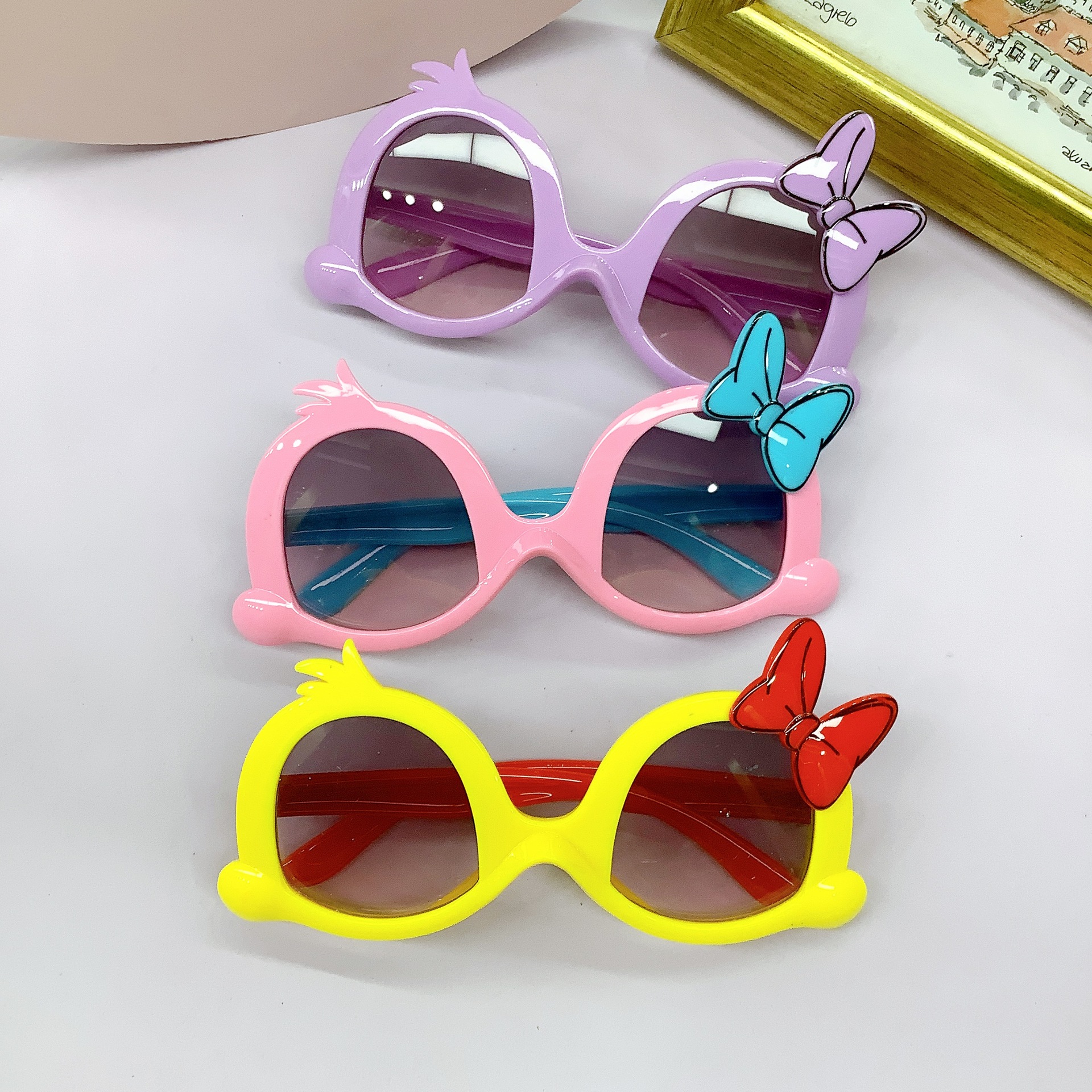 Kids Sunglasses Cute Sunglasses Plain UV Protection Baby Boys and Girls Cartoon Funny Sun Protection Sunglasses Tide