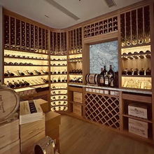 轻奢收藏柜方形批发展示柜实心钢板别墅酒店201不锈钢酒柜包边口
