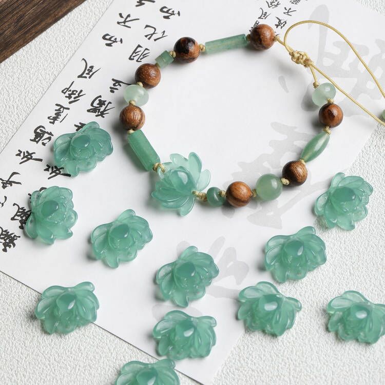 新中式小众双孔树脂莲花diy配件材料串珠手链项链散珠耳环珠子