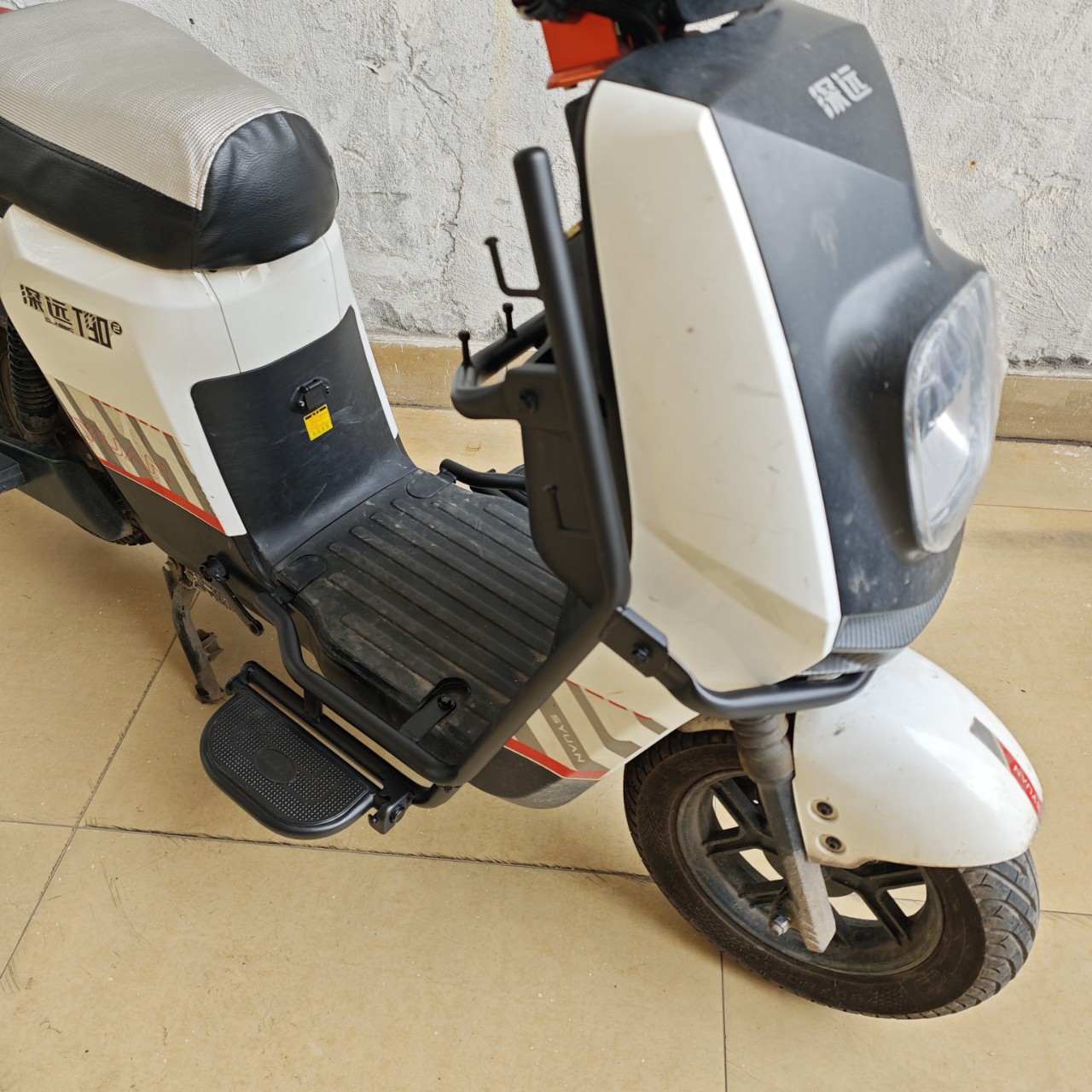 深远电动车保险杠 t90 009 535 t300保护杠外卖挂钩-阿里巴巴