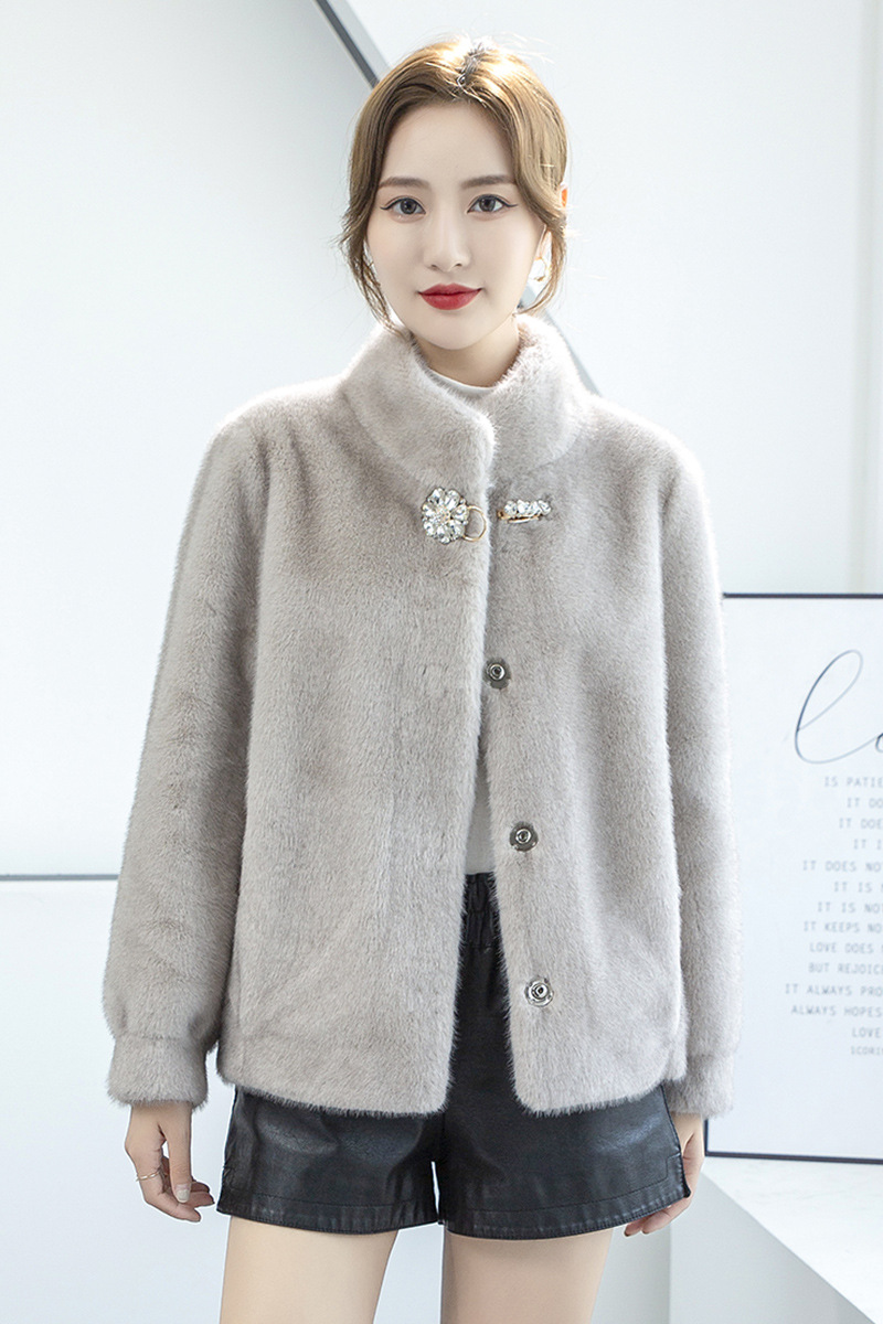 进口高端丹麦天鹅绒整貂水貂皮草大衣女年轻宽松时尚短款冬季外套