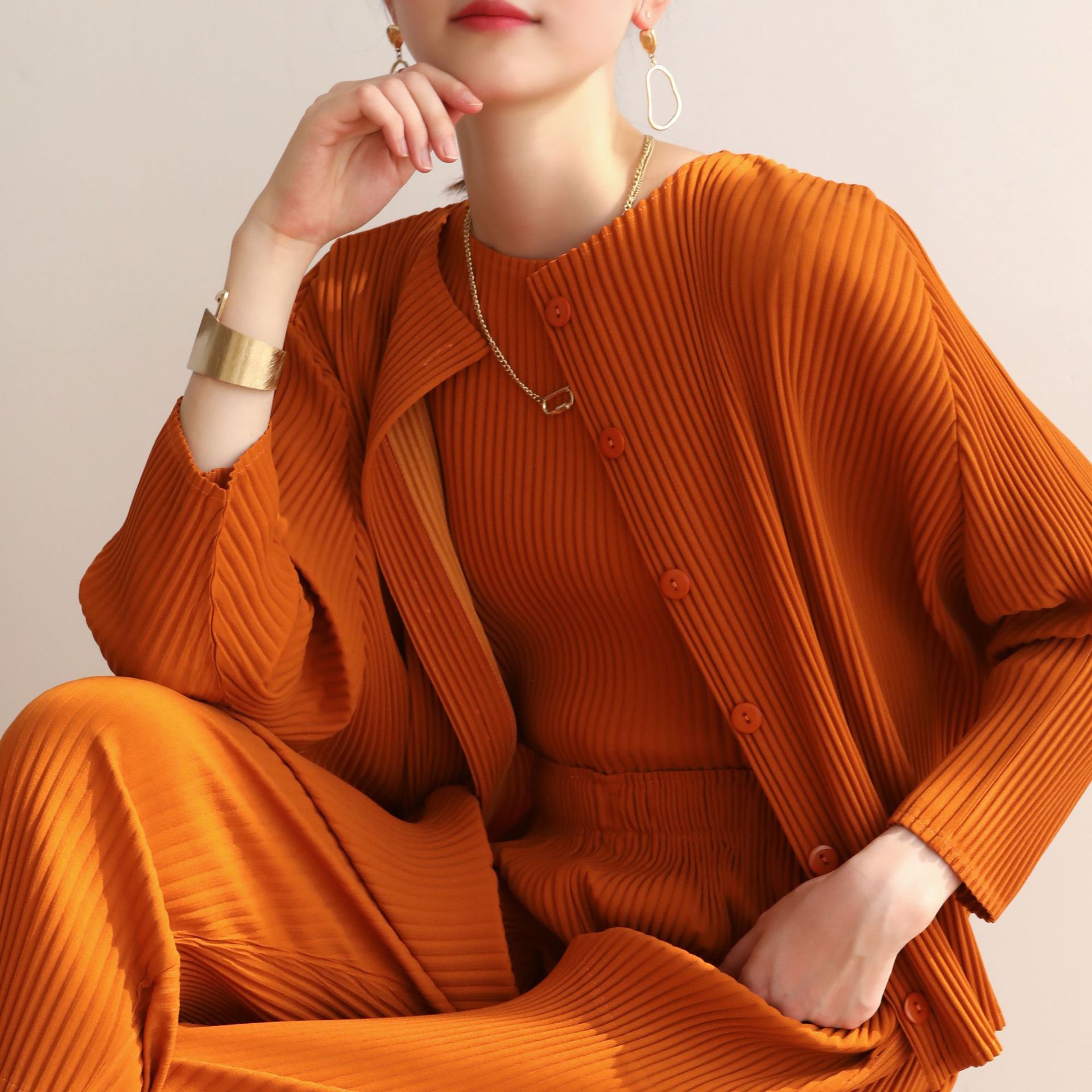 高端品质2024秋春新款高端褶皱气质通勤休闲时尚套装萝卜裤Pleats