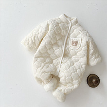 新生儿冬季加棉加厚爬爬服男女宝宝洋气连体衣婴儿可爱哈衣冬装