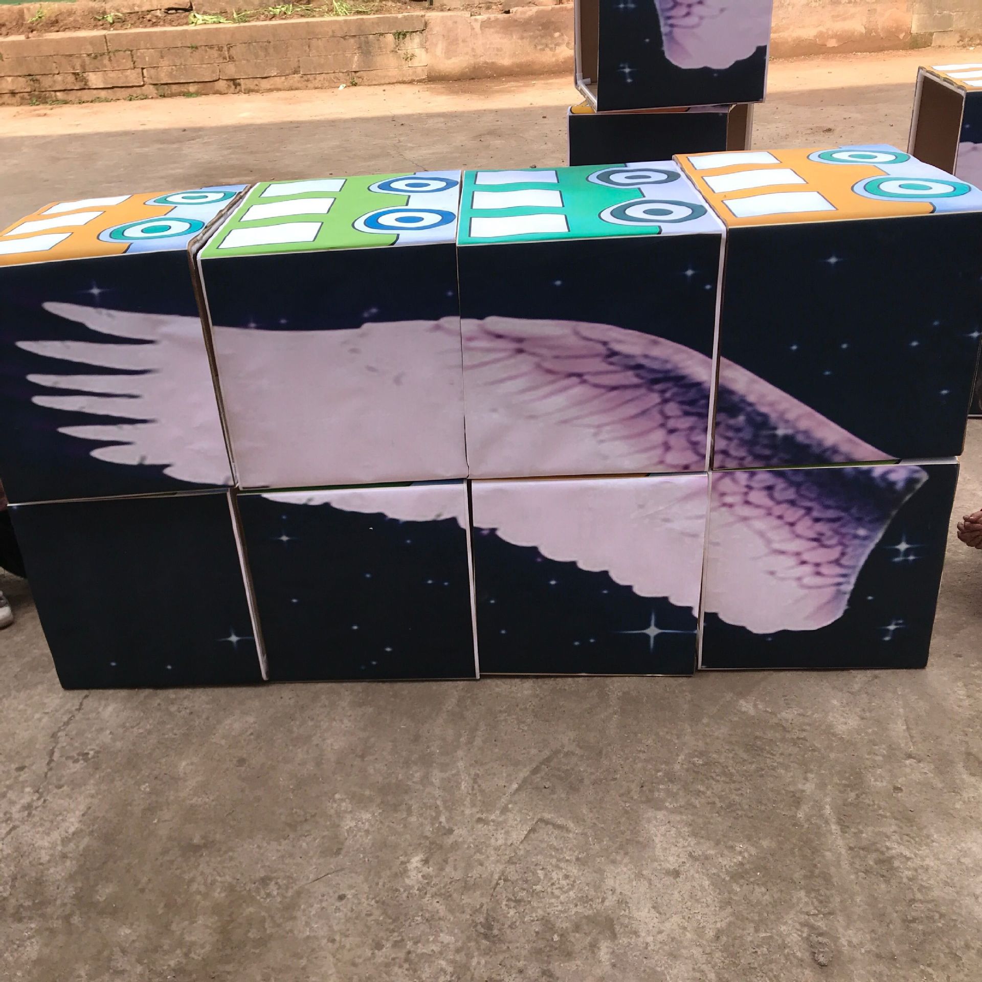 箱子里的梦舞蹈道具能藏人纸箱文艺汇演服装儿童蓬蓬裙六一表演