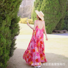 海边度假风粉色吊带连衣裙24夏季新款花朵印花超大裙摆宽松长裙女
