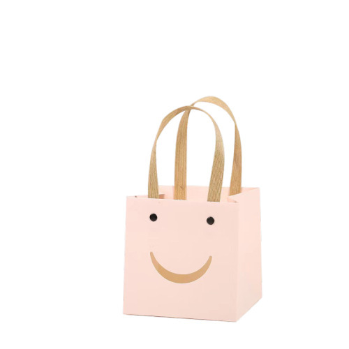 Creative COW Leather Paper Bag Smiley Face Flowers White Card Handbag Baking Cake Chinese Valentine's Day Teacher's Day Gift Bag Wholesale