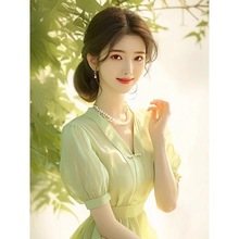 新中式国风小众设计收腰长裙高级感温柔风别致绝美绿色连衣裙女夏
