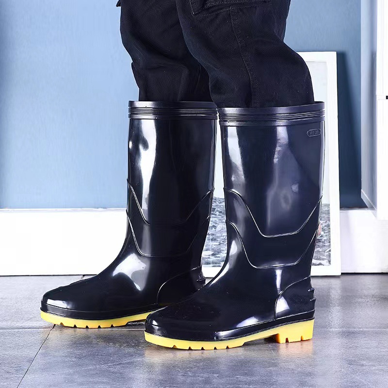 Factory Direct Sales Knee-High Rain Boots Men's Two-Color Sole Non-Slip Wear-Resistant PVC Water Shoes Labor Protection Rubber Shoes Rain Boots Wholesale