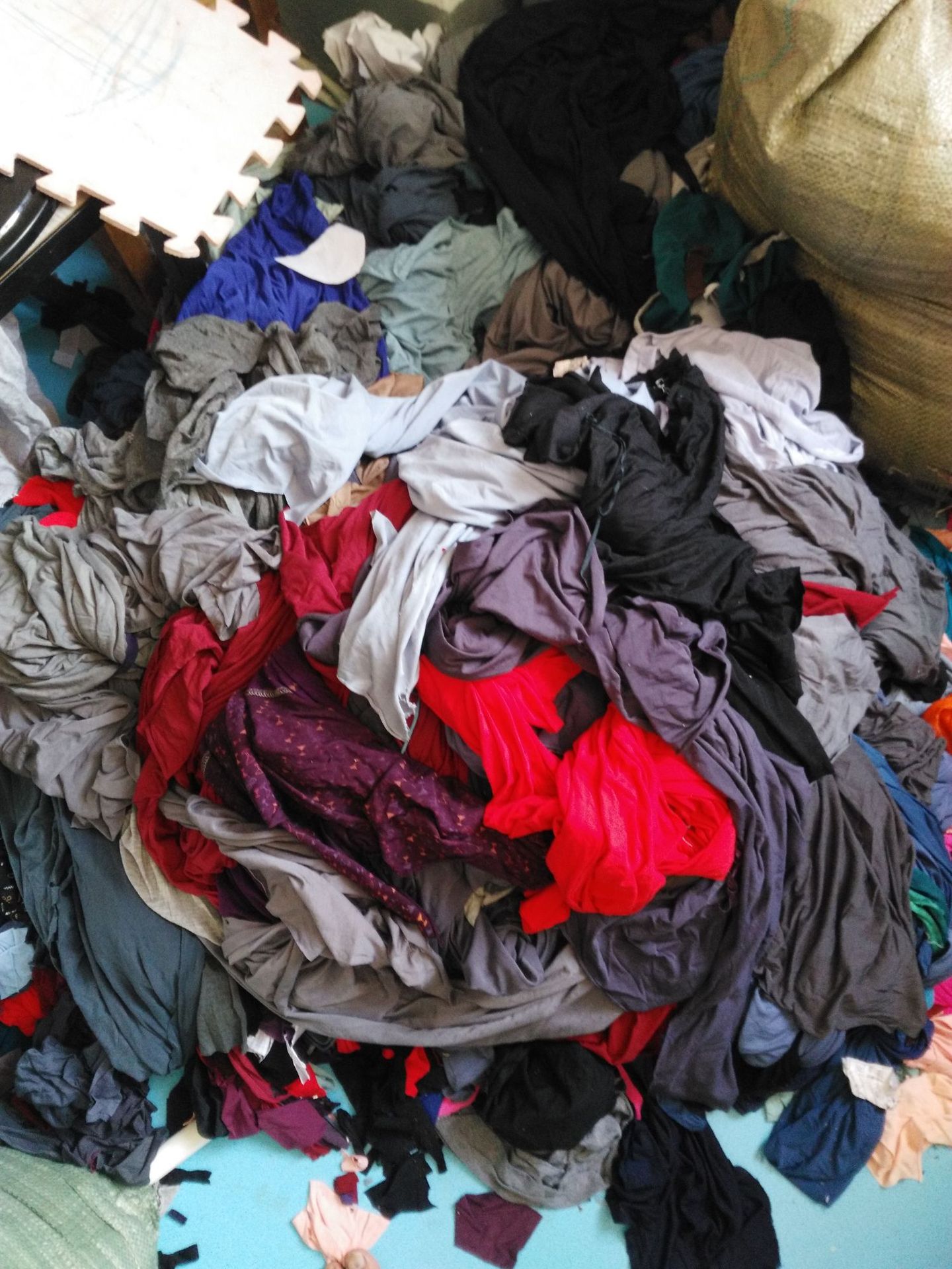 棉布碎批发小块棉质擦机布  快递礼物包 吸油吸水棉抹布碎布