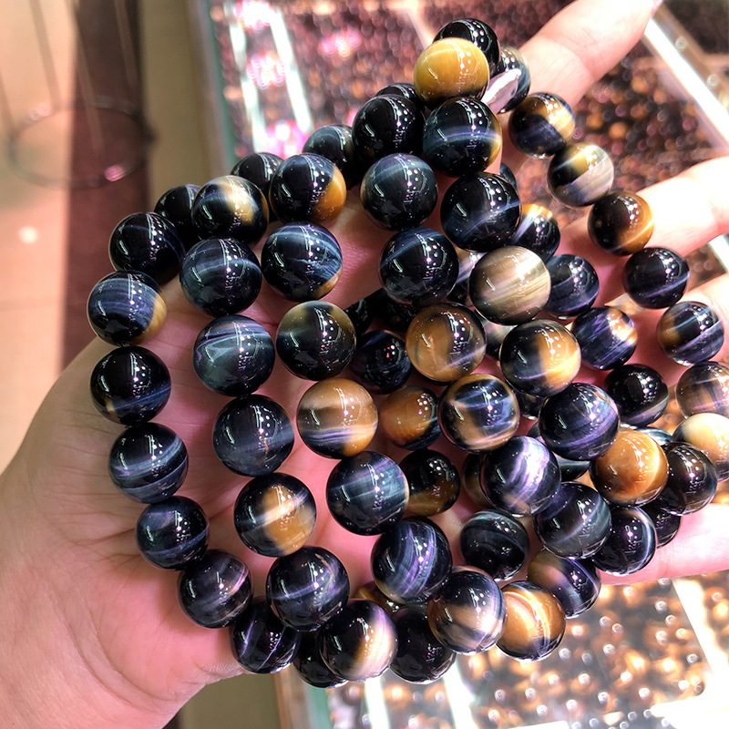 亲爱的伙伴你们好,虎眼石是我们工厂生产的品种,这款双色黄蓝虎眼石