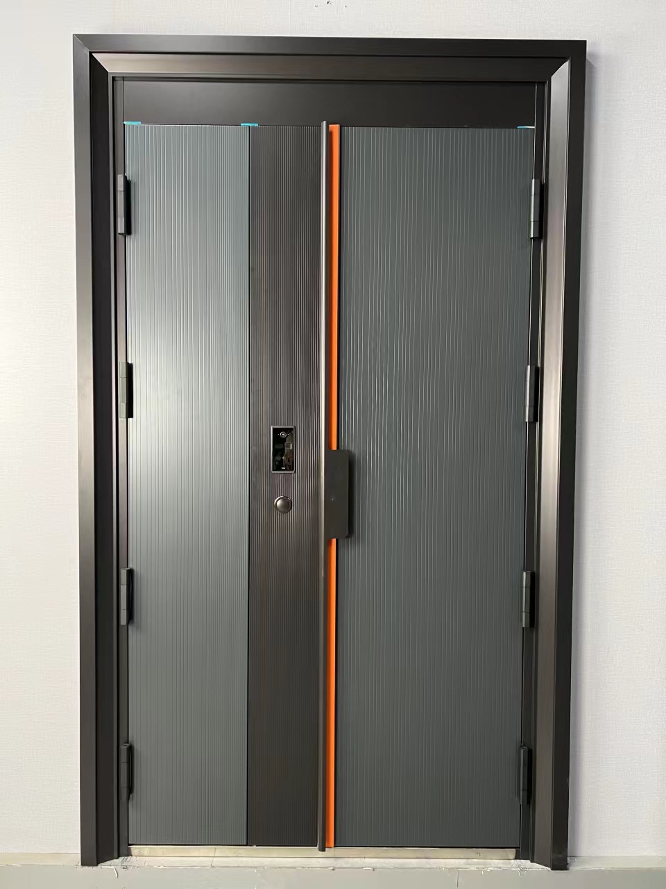 客然厂家直供家用防盗门入户门单门子母门锌合金六合一密码指纹锁