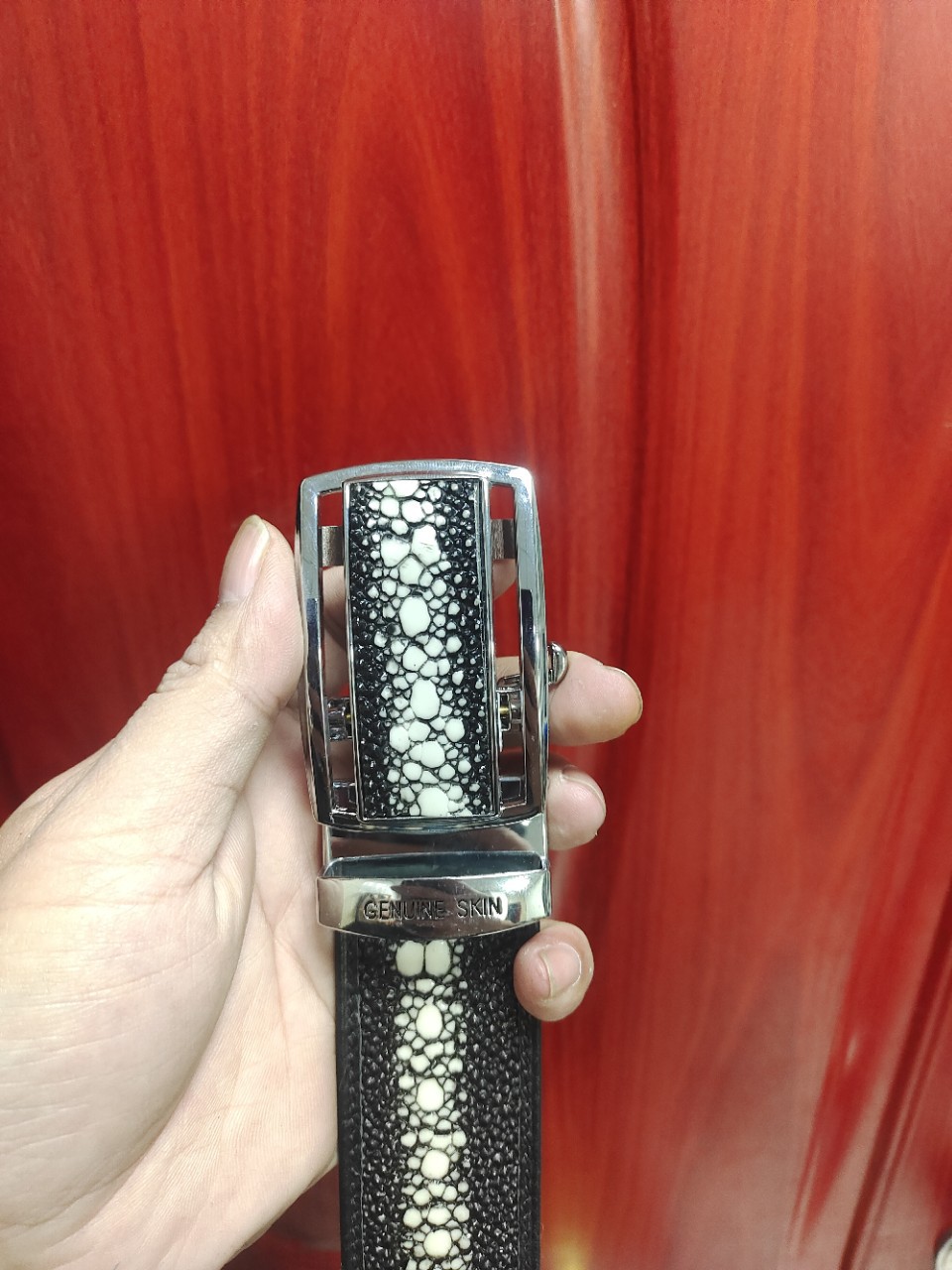 新款进口皮珍珠鱼皮带魔鬼鱼腰带男士皮带真皮腰带自动卡槽休闲带