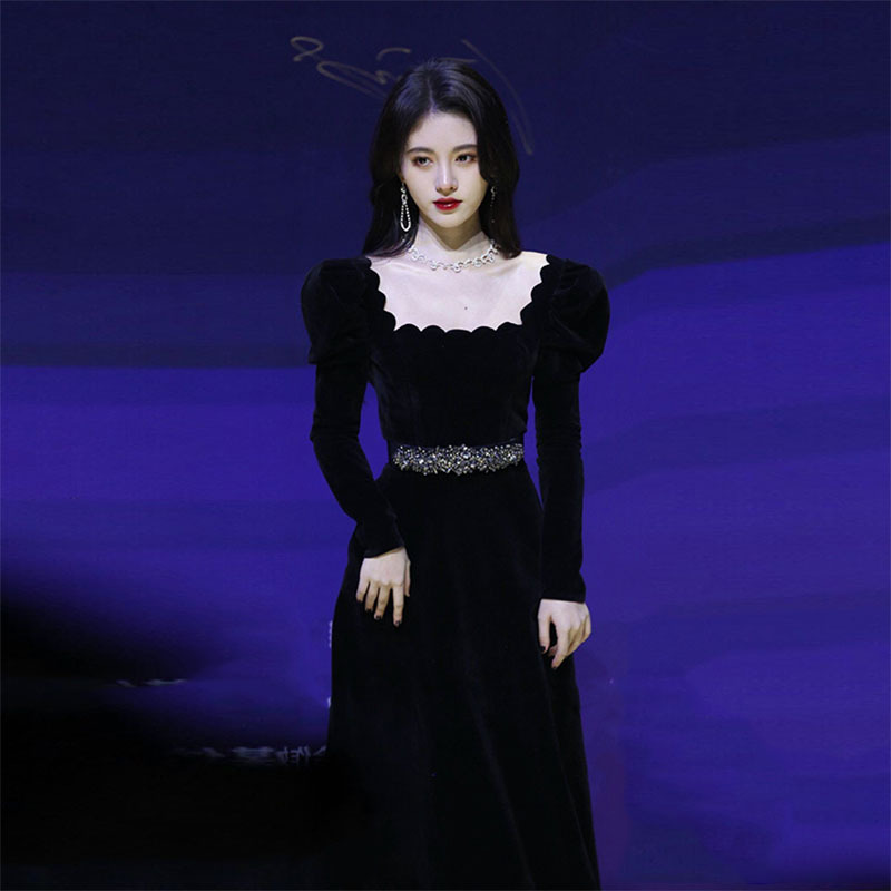鞠婧祎明星同款钉珠丝绒长裙复古宫廷风主持人宴会礼服连衣裙2020