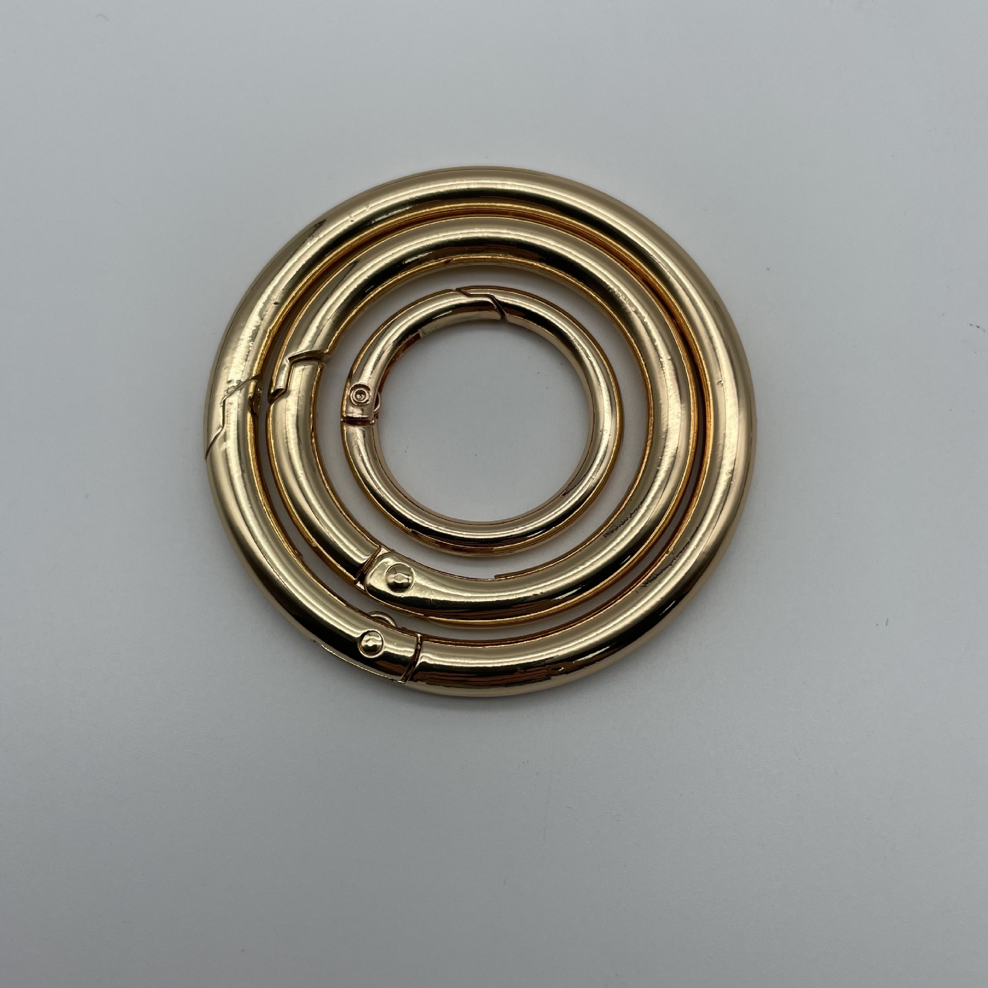 五金配件女包装饰