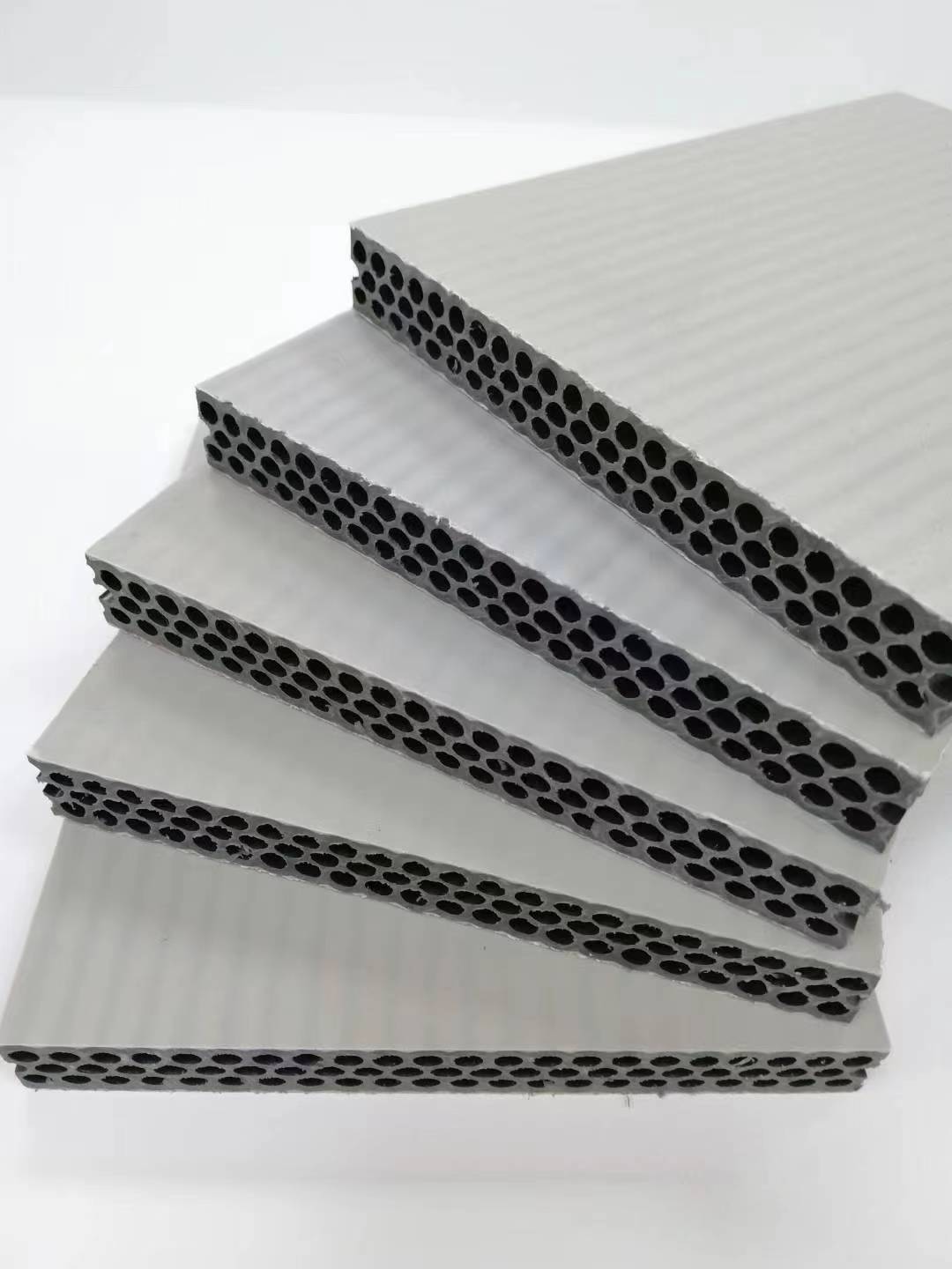 贵州新型中空塑料模板 耐高温 pp材质 1830*915壁厚15mm 塑料模板